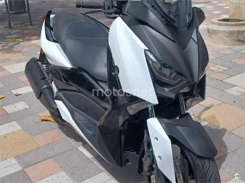 Yamaha XMAX 300 3700 € 2017 Jaén - 1
