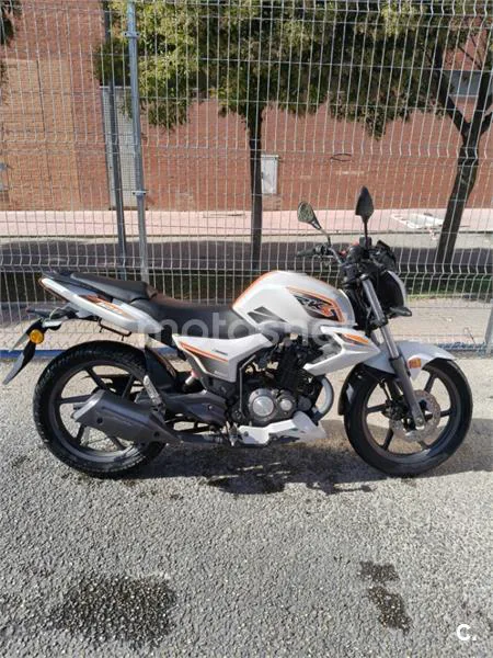 Keeway RKS 125 1700 € 2016 Madrid - 1
