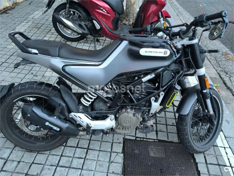 Husqvarna Svartpilen 125 2400 € 2022 Barcelona - 1