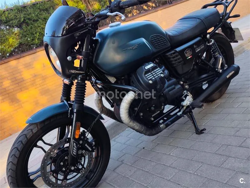 Moto Guzzi V7 III 5450 € 2020 Madrid - 1