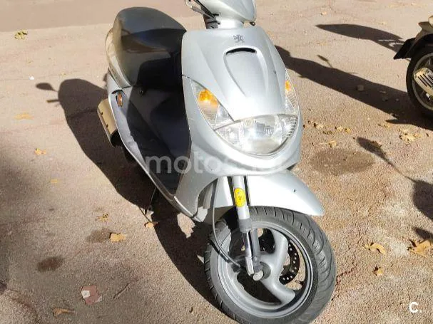 Peugeot Vivacity 50 Sport Linea 850 € 2004 Barcelona - 1