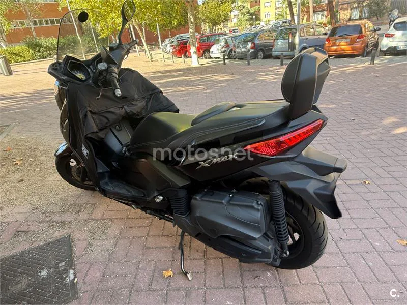 Yamaha XMAX 400 2940 € 2015 Madrid - 1