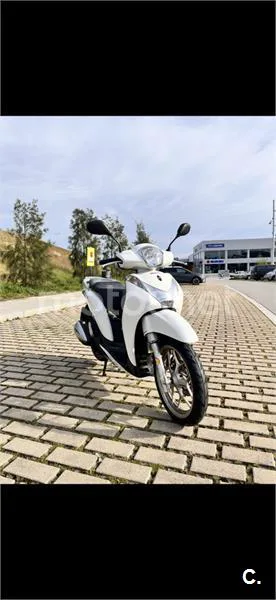 Honda SH125i 1890 € 2017 Barcelona - 1