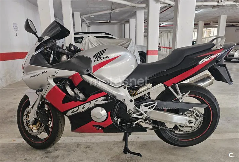 Honda CBR600F 2600 € 2003 Alicante - 1