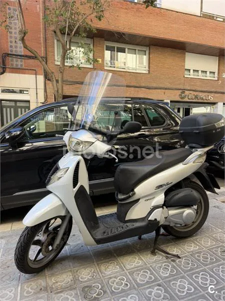 Honda SH125i 1490 € 2008 Barcelona - 1