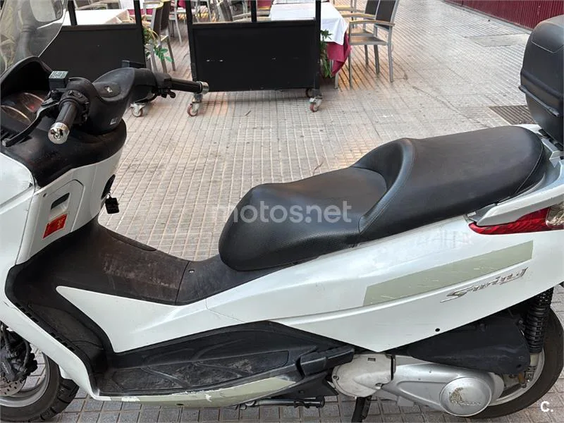 Honda S-Wing 125 - Vista 1