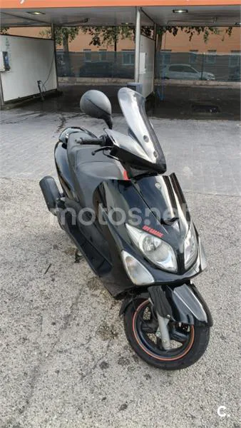 Yamaha Majesty 125 700 € 2008 Valencia - 1