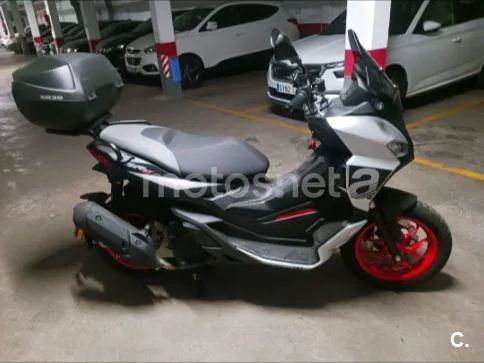 Aprilia SR GT 125 3150 € 2024 Zaragoza - 1