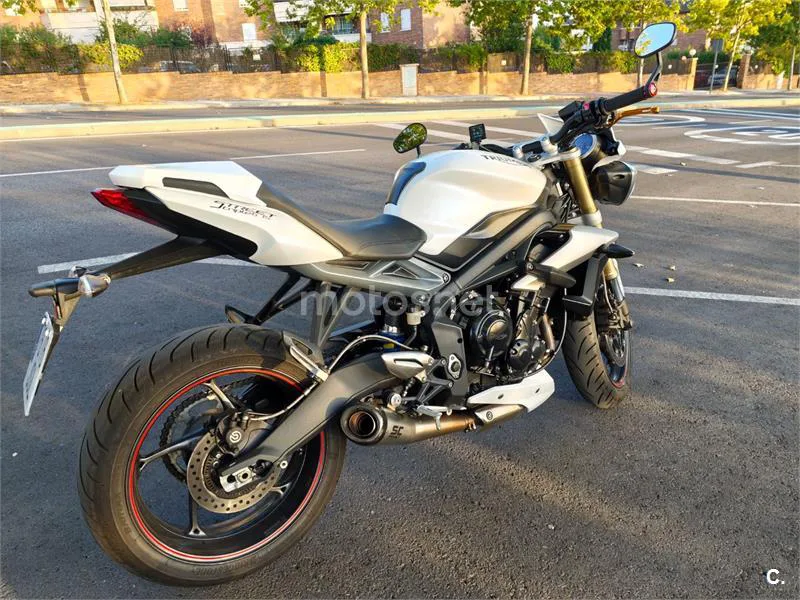 Triumph Street Triple 3490 € 2016 Madrid - 1