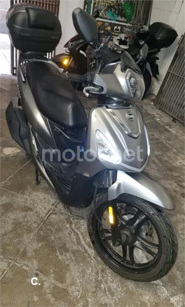 SYM Symphony 50 2200 € 2025 Barcelona - 1