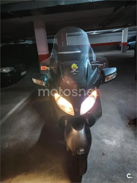 Suzuki Burgman 650 Executive 1300 € 2007 Zaragoza - 1