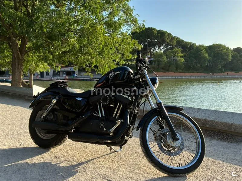 Harley-Davidson Sportster 883 Low 6700 € 2007 Valencia - 1
