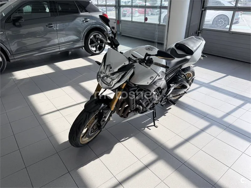 Yamaha FZ8 3800 € 2012 Barcelona - 1