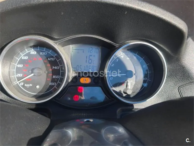 Piaggio MP3 400 LT 3000 € 2009 Salamanca - 1