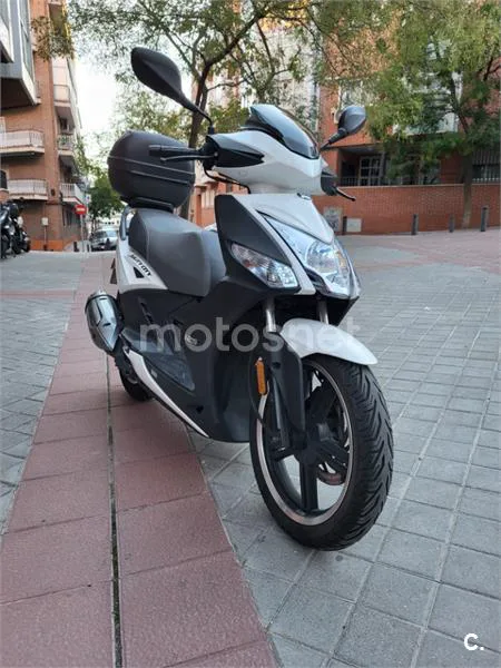 Kymco Agility City 125 1700 € 2022 Madrid - 1