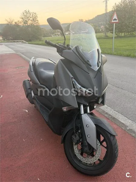 Yamaha XMAX 300 3000 € 2017 Cantabria - 1