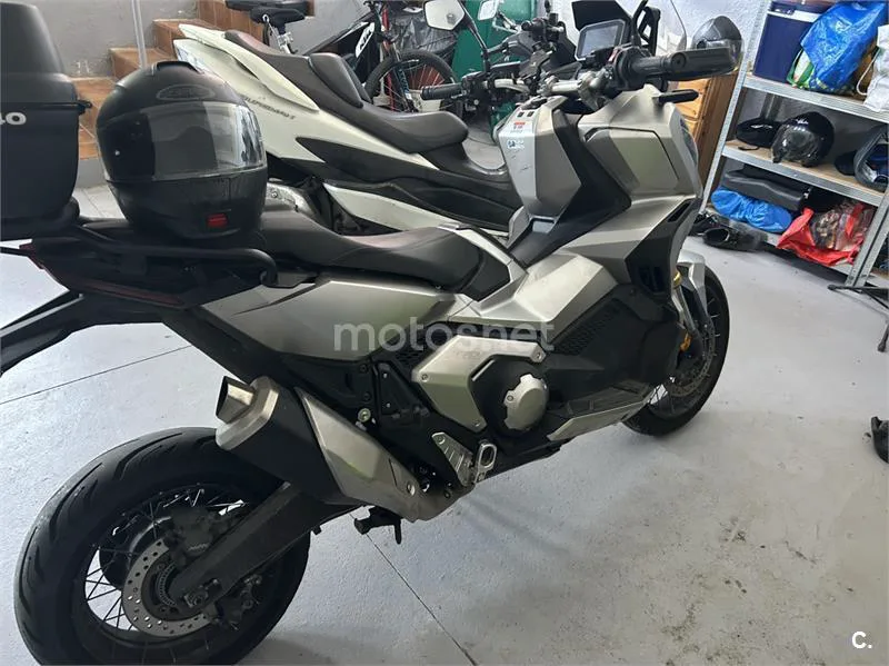 Honda X-ADV - Vista 1