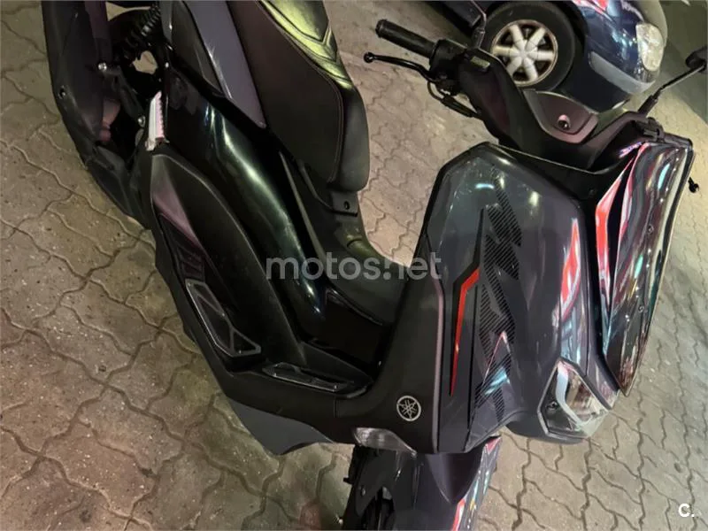 Yamaha NMAX - Vista 1