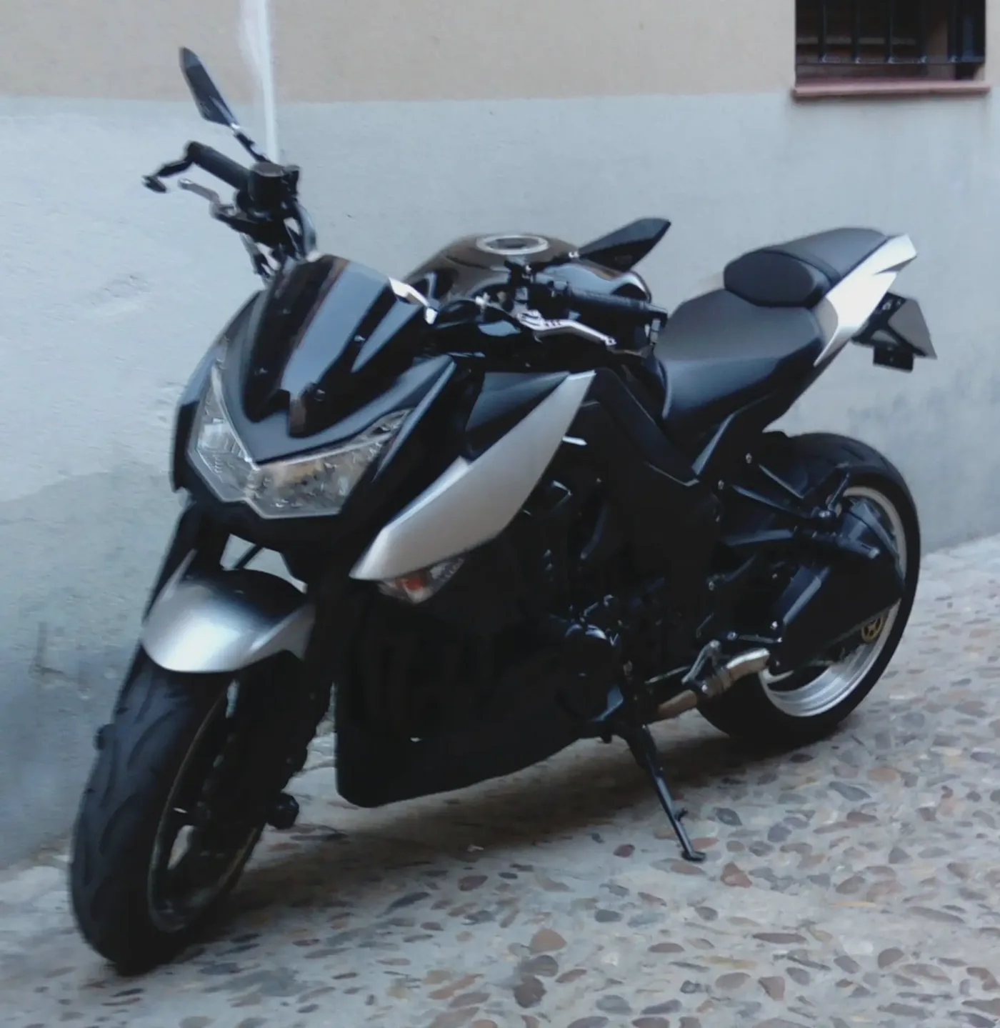 Kawasaki Z1000 5500 € 2011 Toledo - 1