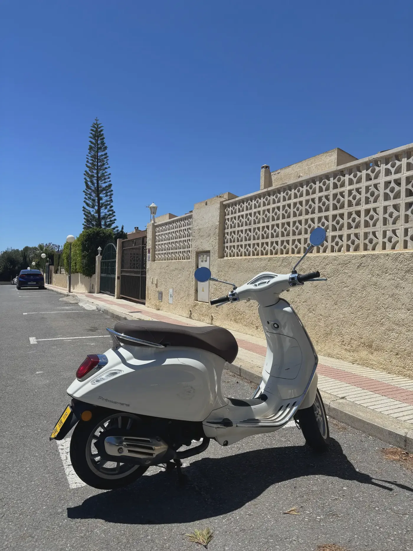 Vespa Primavera 50 3300 € 2023 Alicante - 1