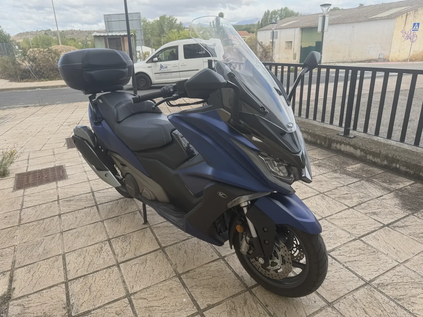 Kymco AK 550 5900 € 2021 Navarra - 1