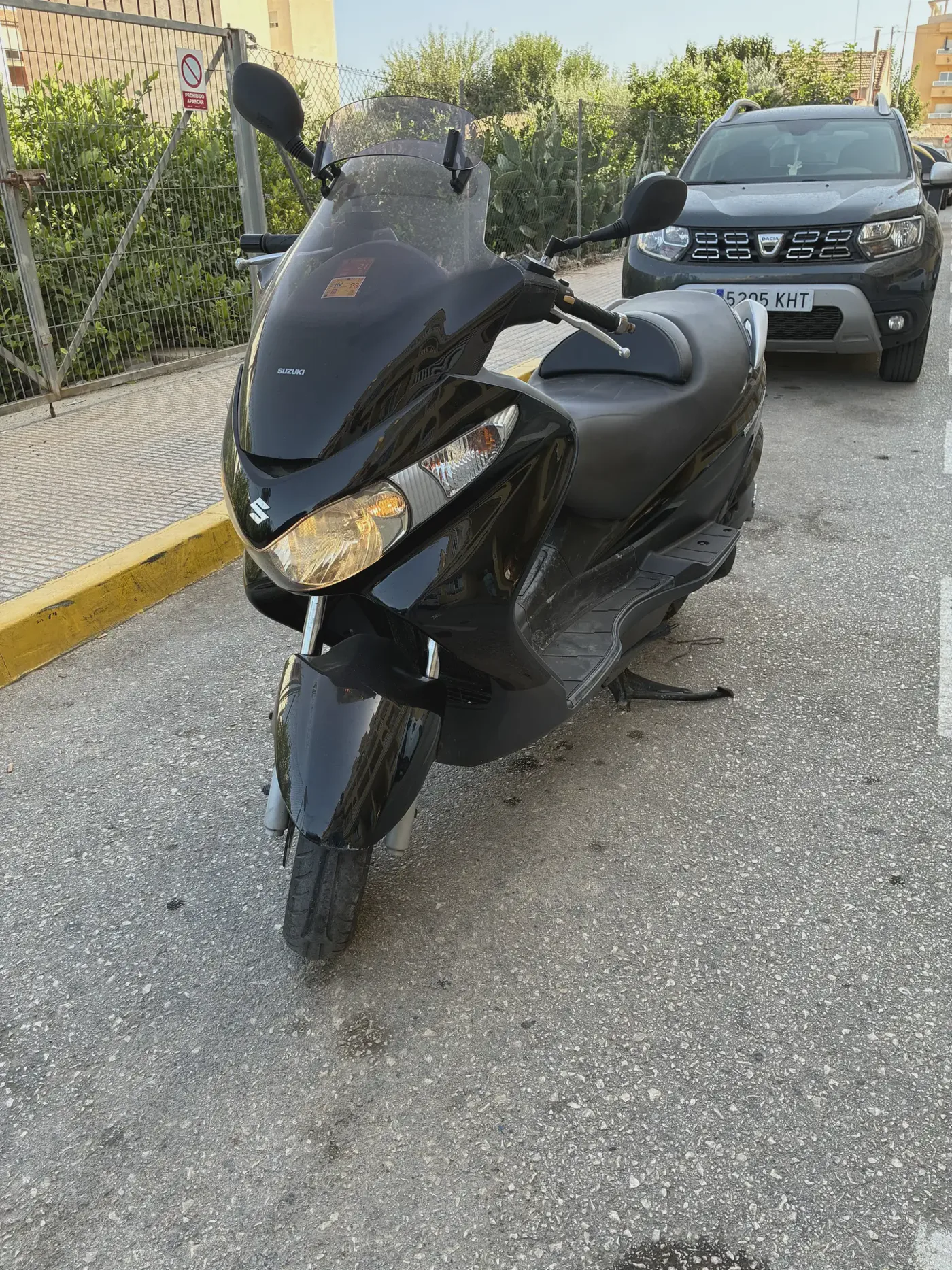 Suzuki Burgman 125 750 € 2007 Alicante - 1