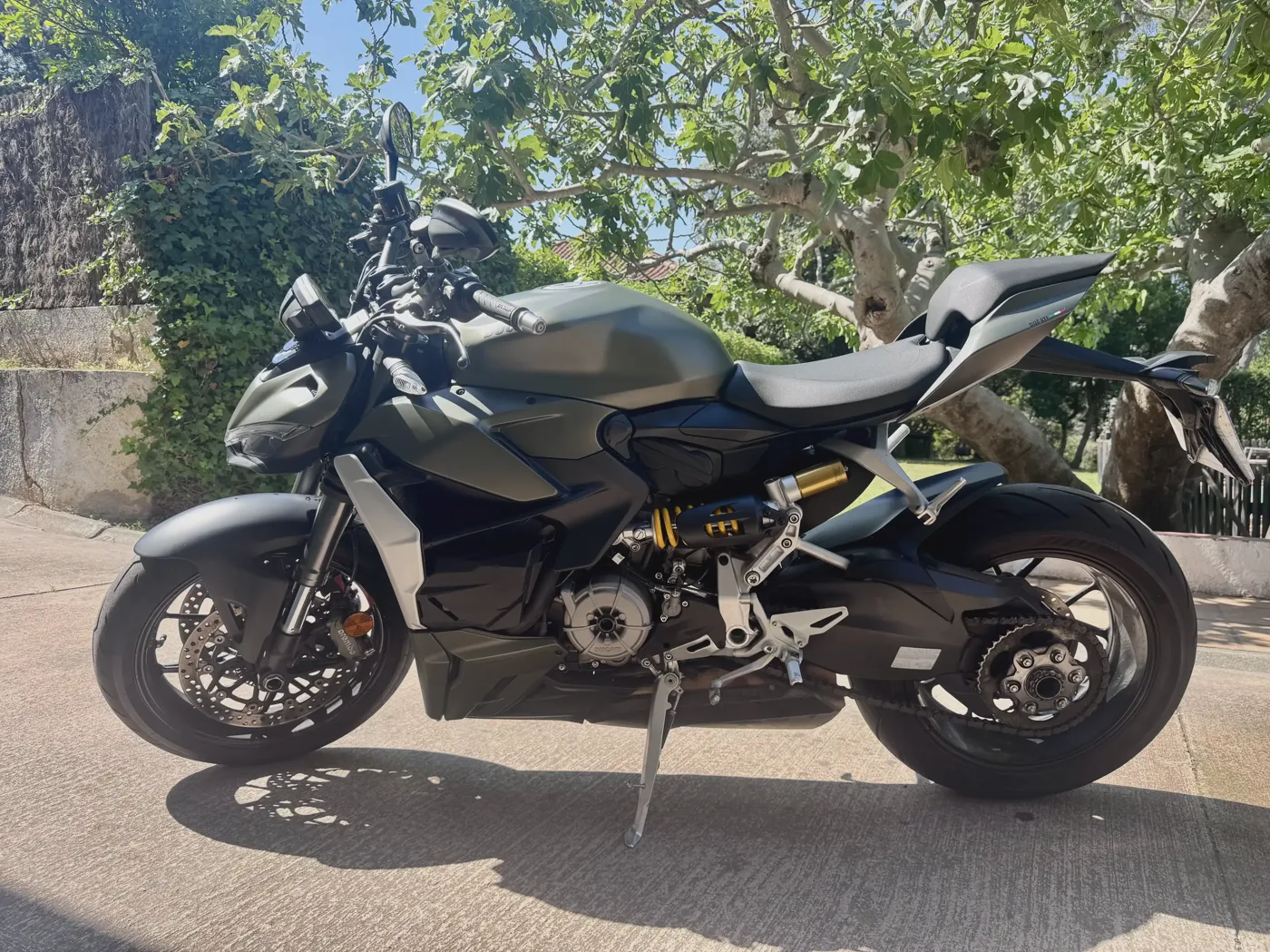 Ducati Streetfighter - Vista 1