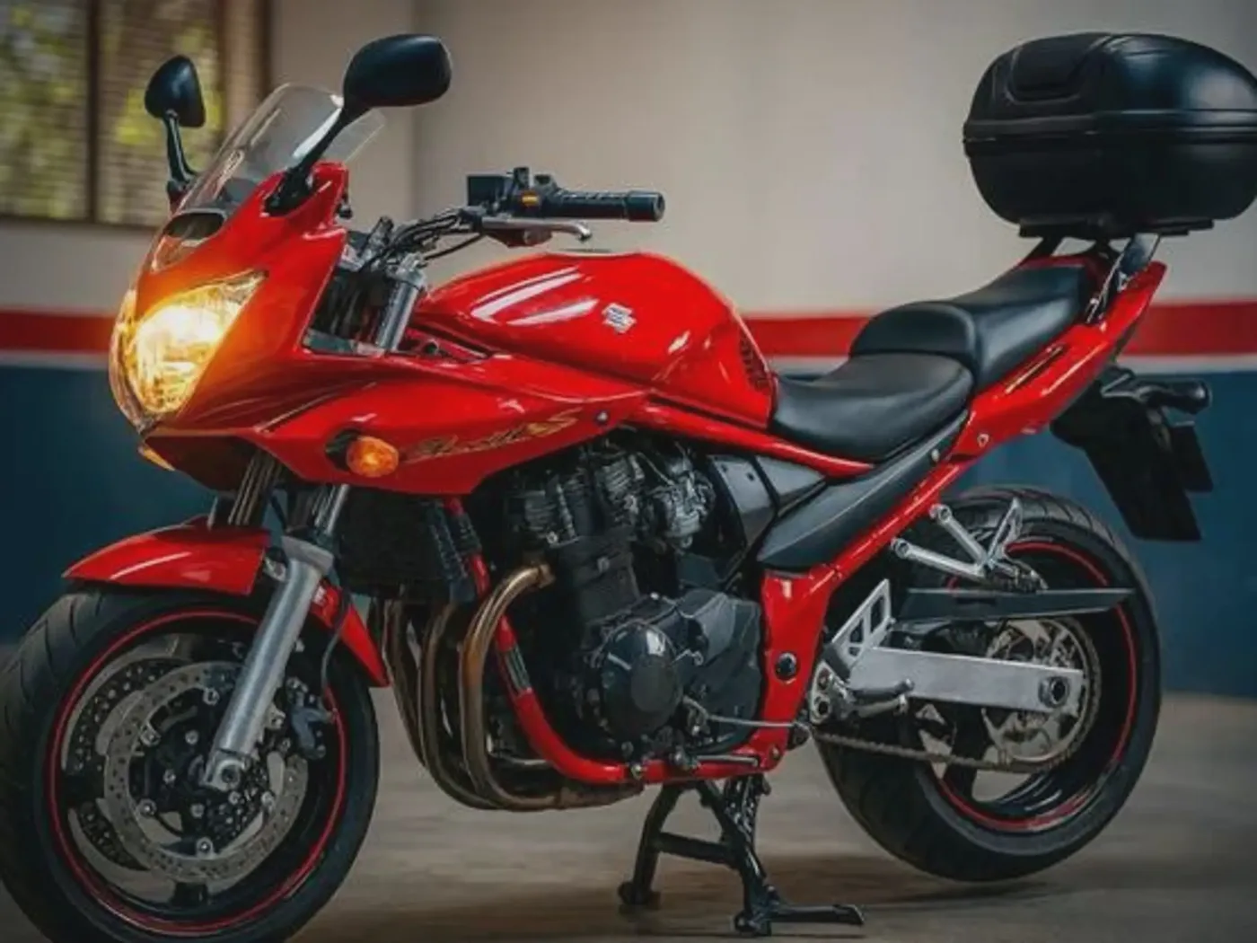 Suzuki Bandit 650 - Vista 1