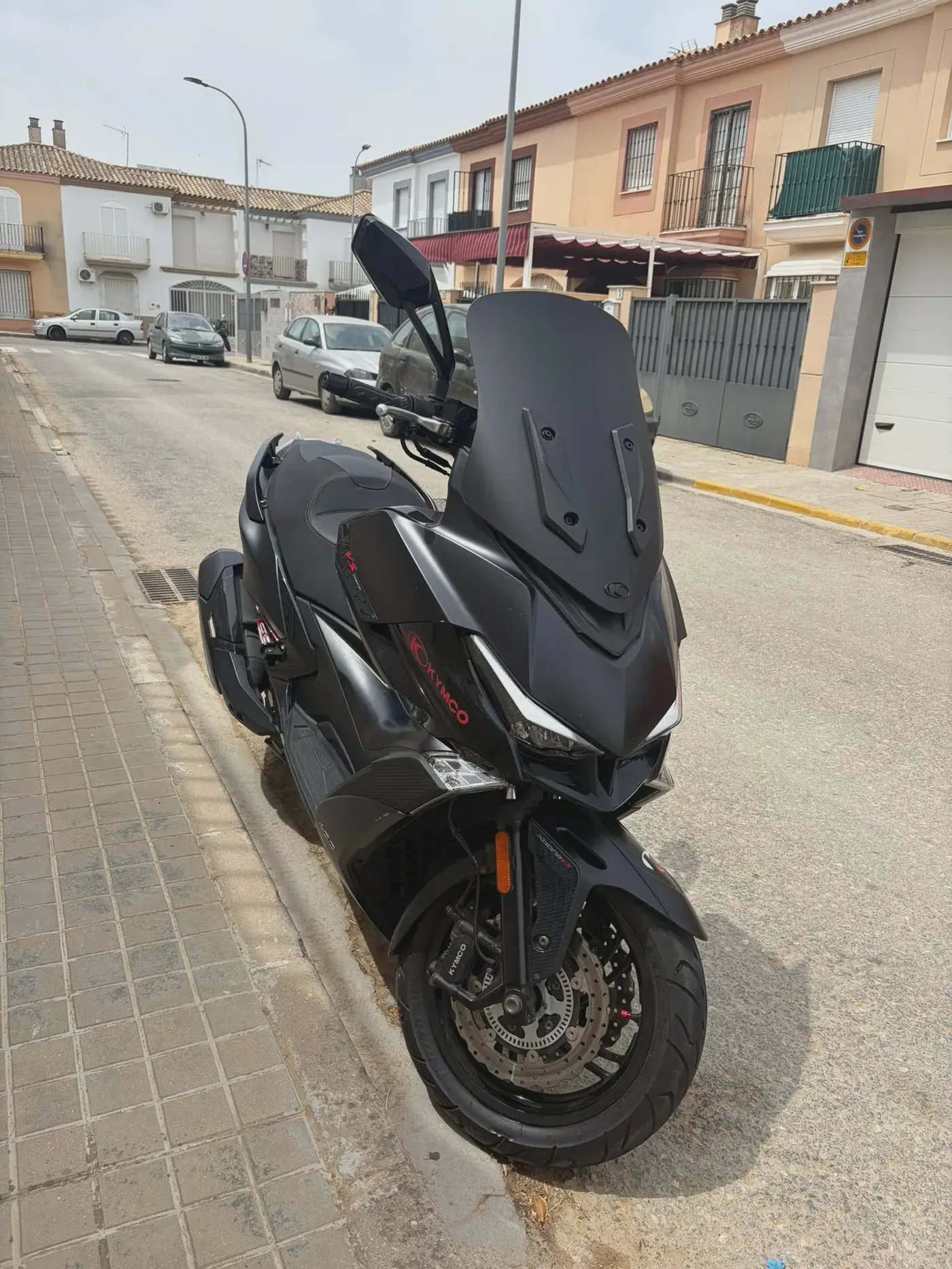 Kymco Xciting 400 4850 € 2023 Cádiz - 1