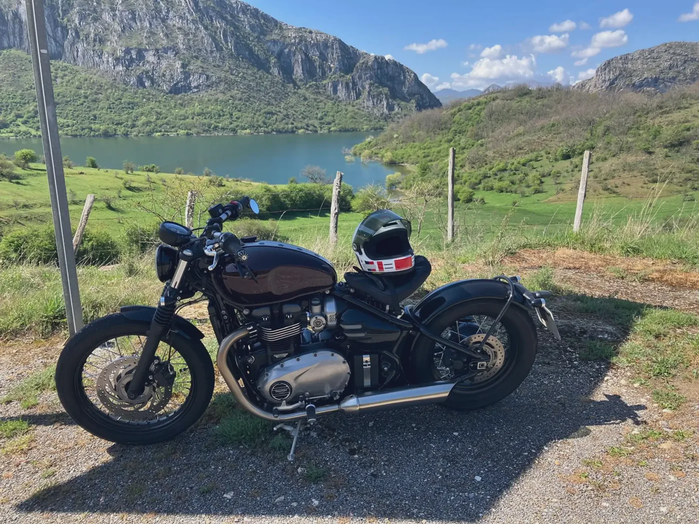 Triumph Bonneville Bobber 11.000 € 2020 Asturias - 1
