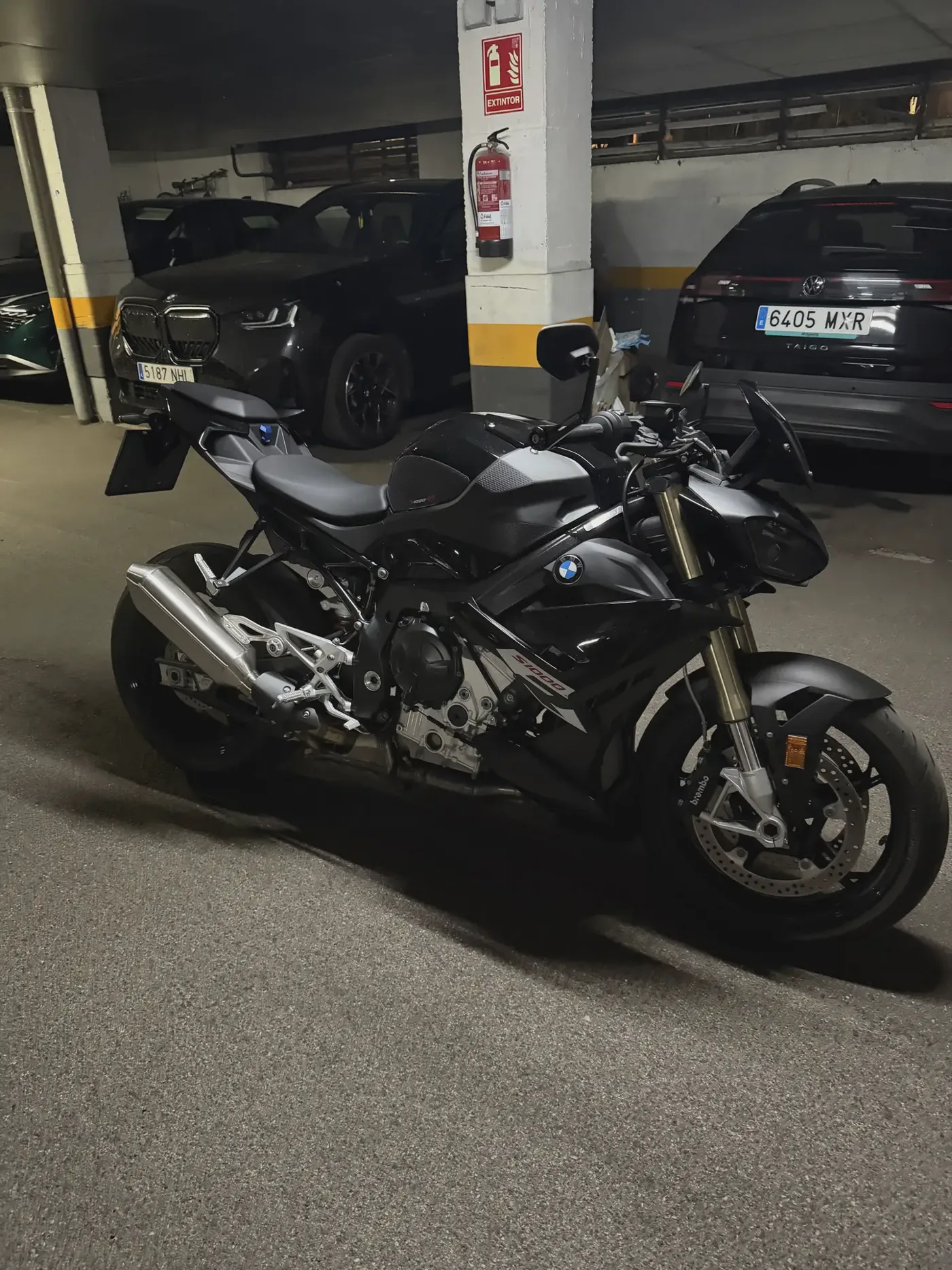 BMW S 1000 R - Vista 1