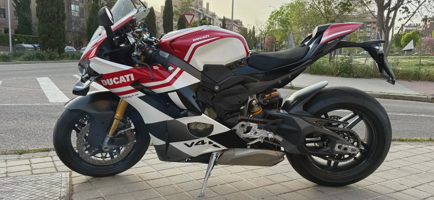 Ducati Panigale V4 66.000 € 2026 Madrid - 1