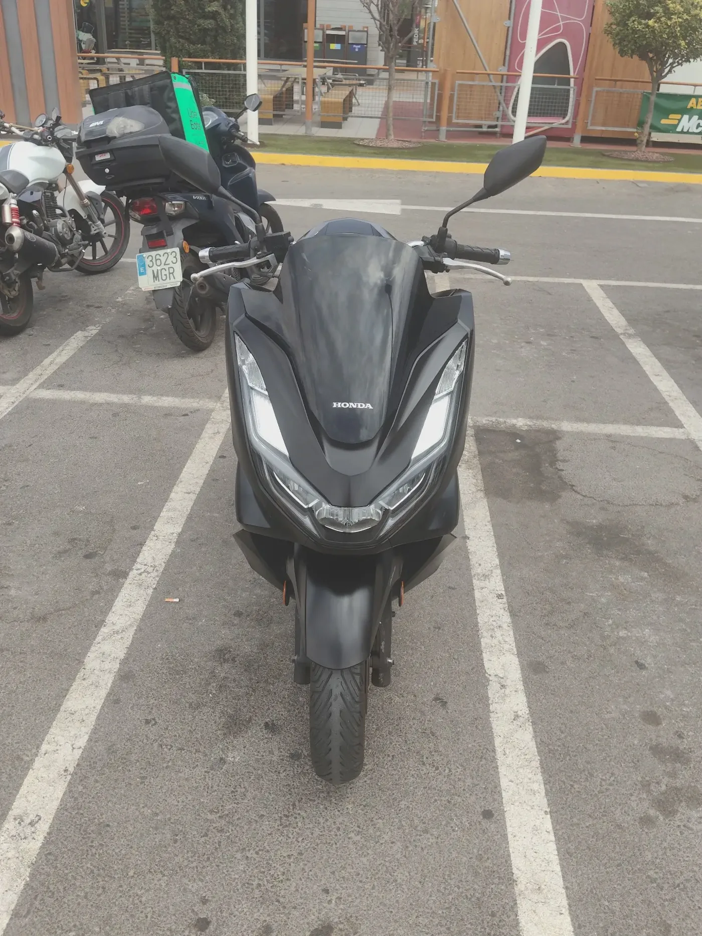 Honda PCX125 1500 € 2022 Almería - 1