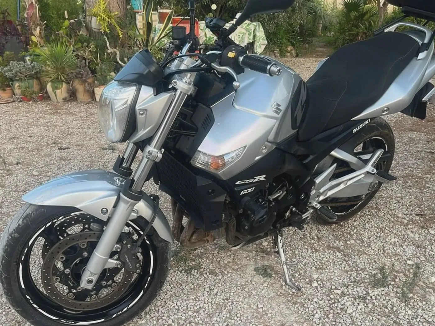 Suzuki GSR600 2750 € 2008 Alicante - 1
