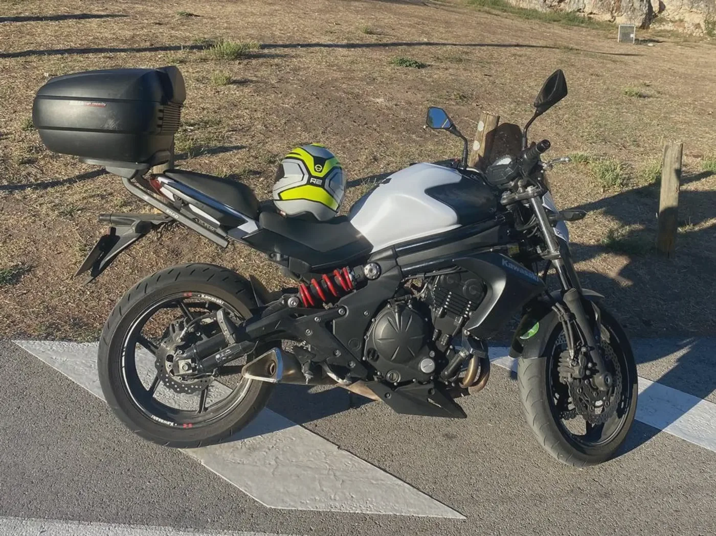 Kawasaki ER-6n 4100 € 2014 Madrid - 1
