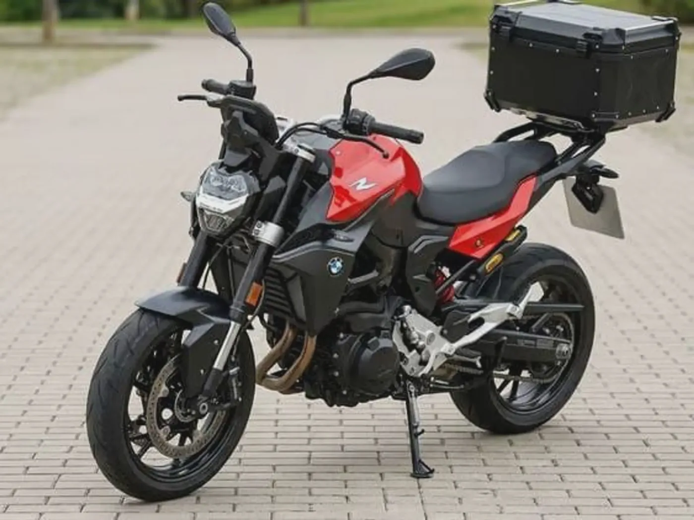 BMW F 900 R - Vista 1