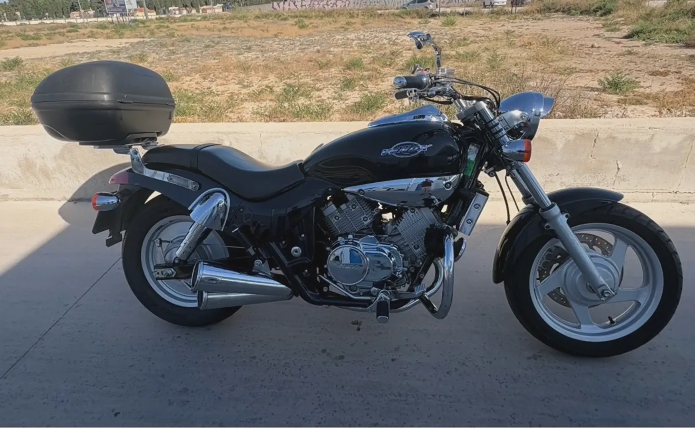 Kymco Venox 250 1100 € 2003 Murcia - 1