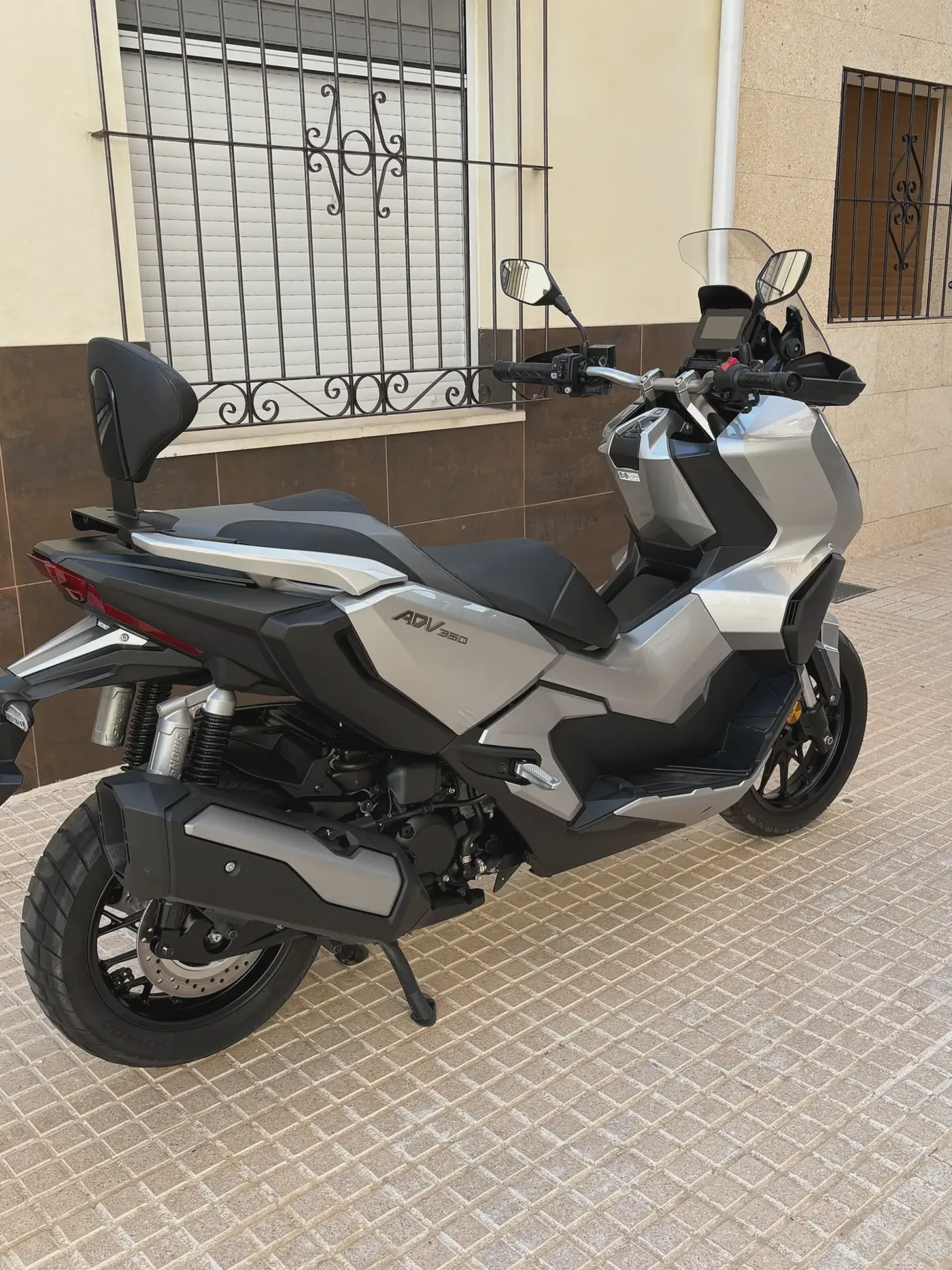 Honda ADV350 4750 € 2023 Alicante - 1