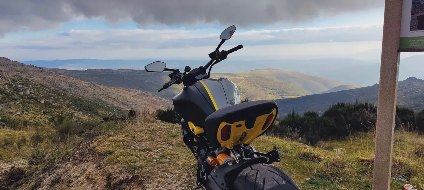 Ducati Diavel 19.000 € 2021 Pontevedra - 1
