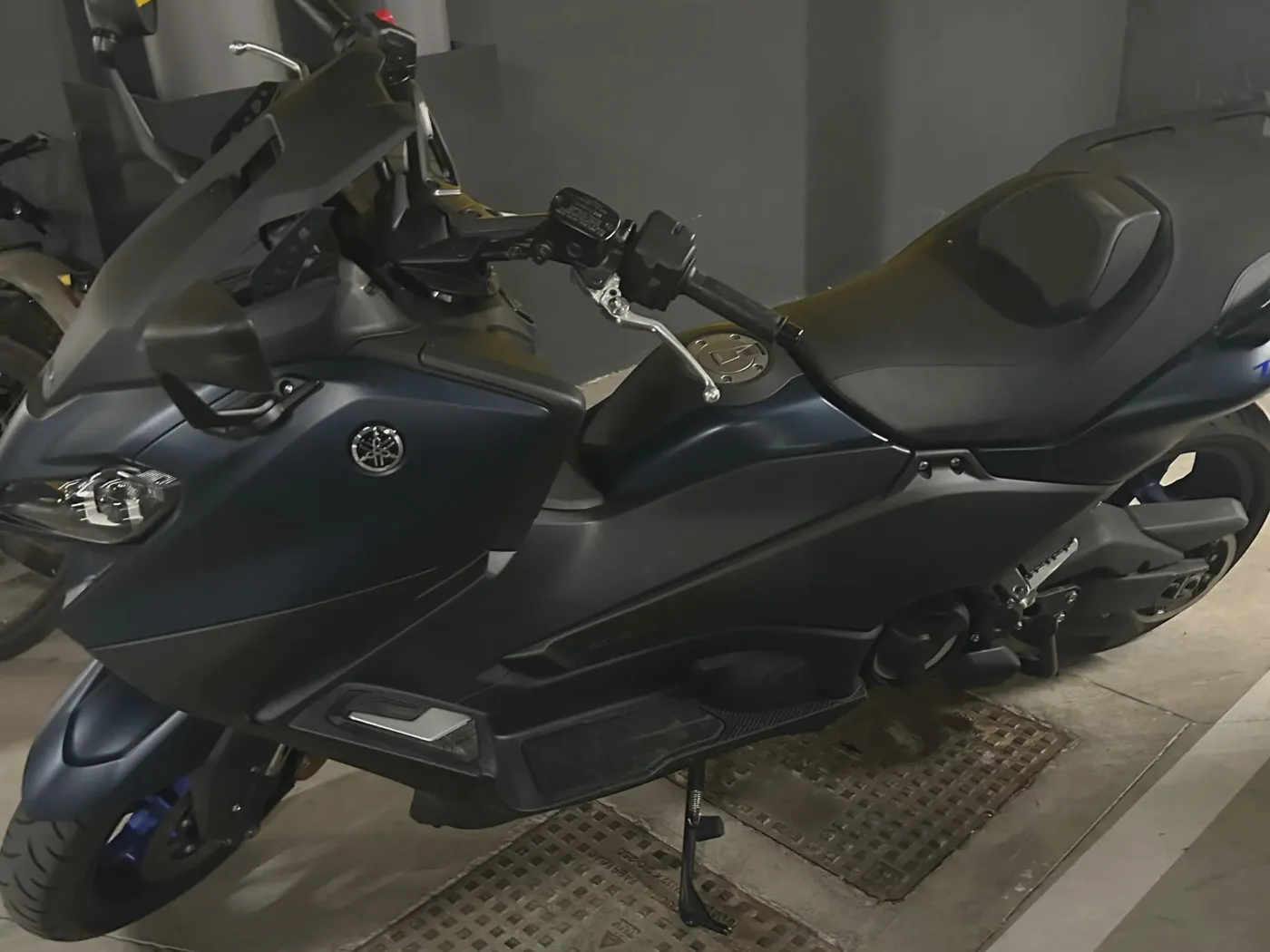 Yamaha TMAX 560 11.500 € 2024 Madrid - 1