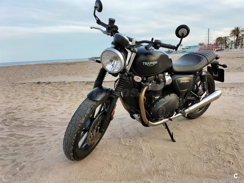 Triumph Street Twin 7150 € 2017 Valencia - 1
