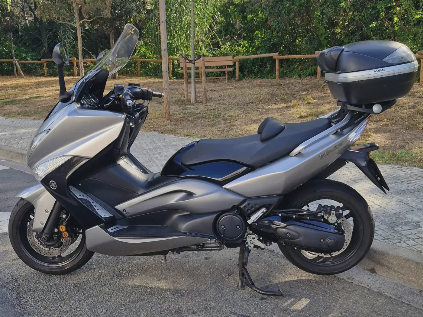 Yamaha TMAX 500 - Vista 1