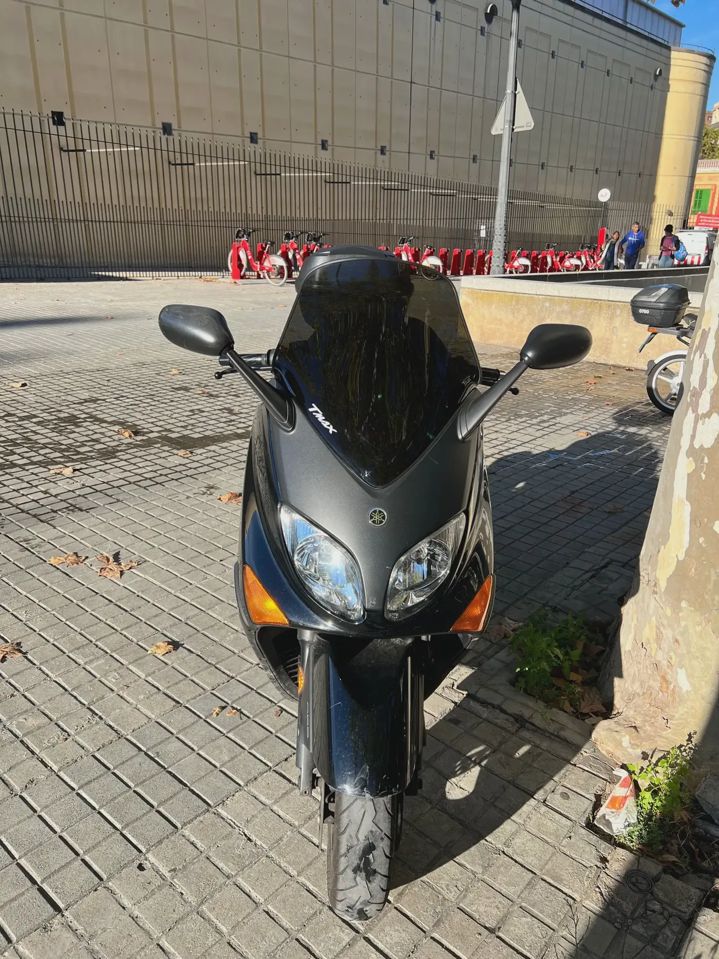Yamaha TMAX 500 - Vista 1