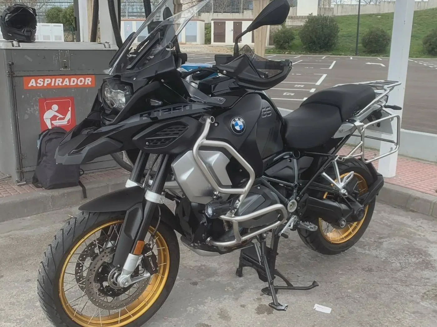 BMW R 1250 GS Adventure 19.100 € 2021 Madrid - 1