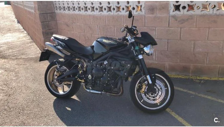 Triumph Street Triple R 3500 € 2010 Valencia - 1