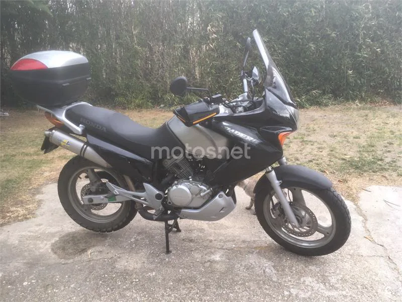 Honda XL125V Varadero 2500 € 2006 Palencia - 1