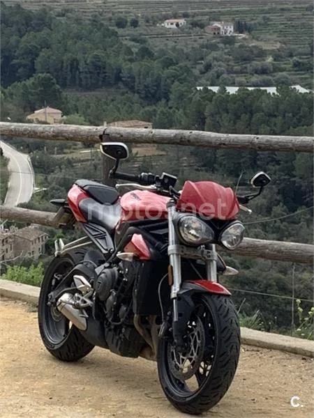 Triumph Street Triple 5400 € 2019 Gipuzkoa - 1
