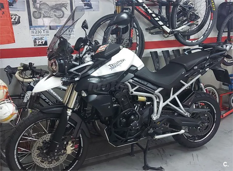 Triumph Tiger 800 XC 6400 € 2011 Barcelona - 1