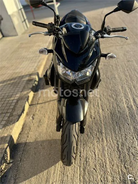 Kawasaki Z750 4300 € 2009 Badajoz - 1