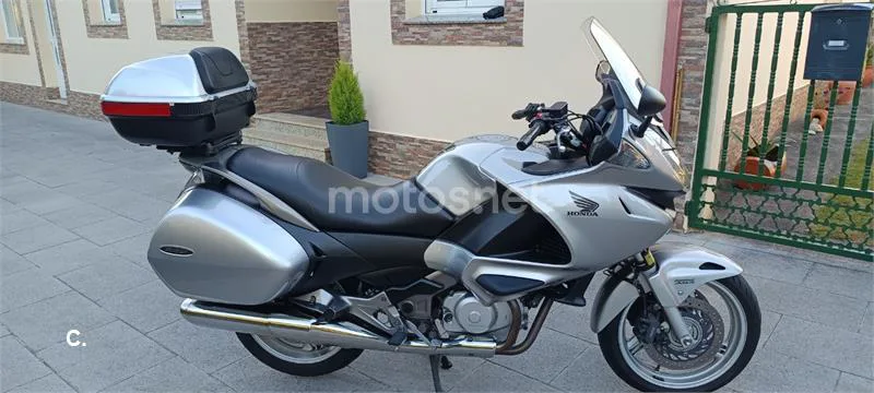 Honda NT700V Deauville 4200 € 2010 A Coruña - 1